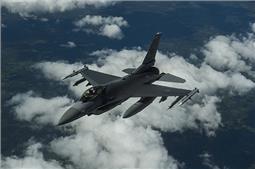 So sánh máy bay chiến đấu F-16 của Mỹ và MiG-29 của Nga